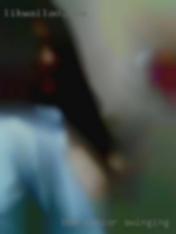 BBW senior swinging